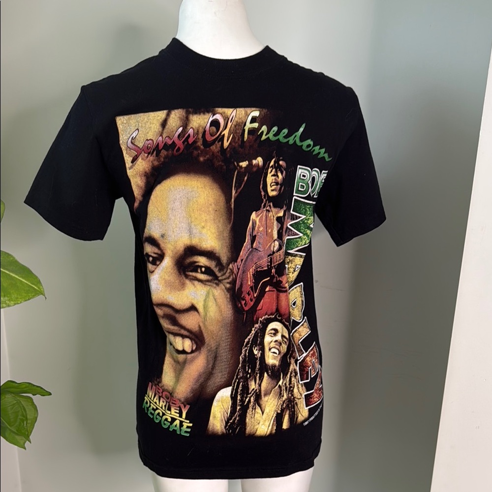 Vintage 1997 Bob Marley Songs of Freedom Tee Medium